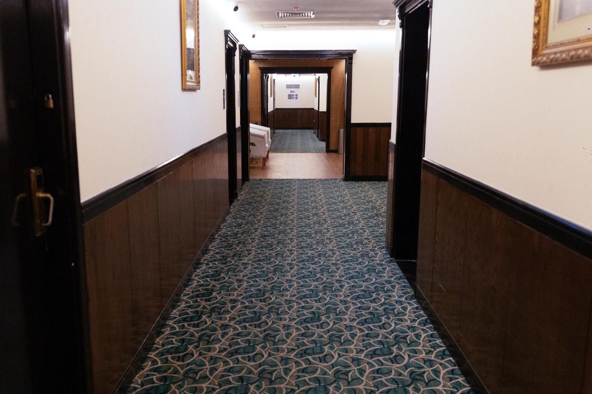 Vendome Plaza Hotel Dubai Exterior foto